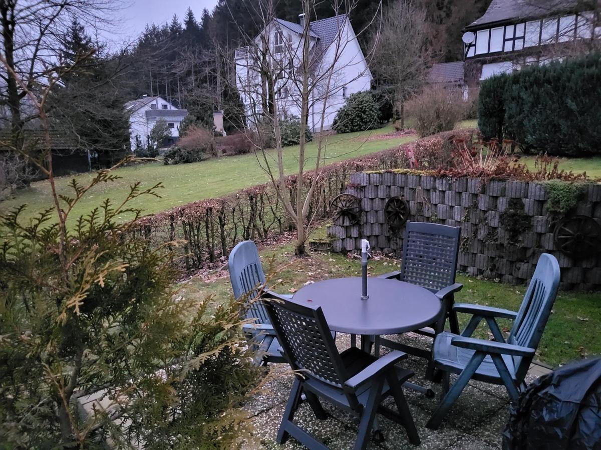 Kleines Ferienhaus Mit Charme Meschede Exterior foto